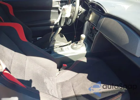 2016 Scion Fr-S из США, поврежденный, VIN JF1ZNAA14G8705231